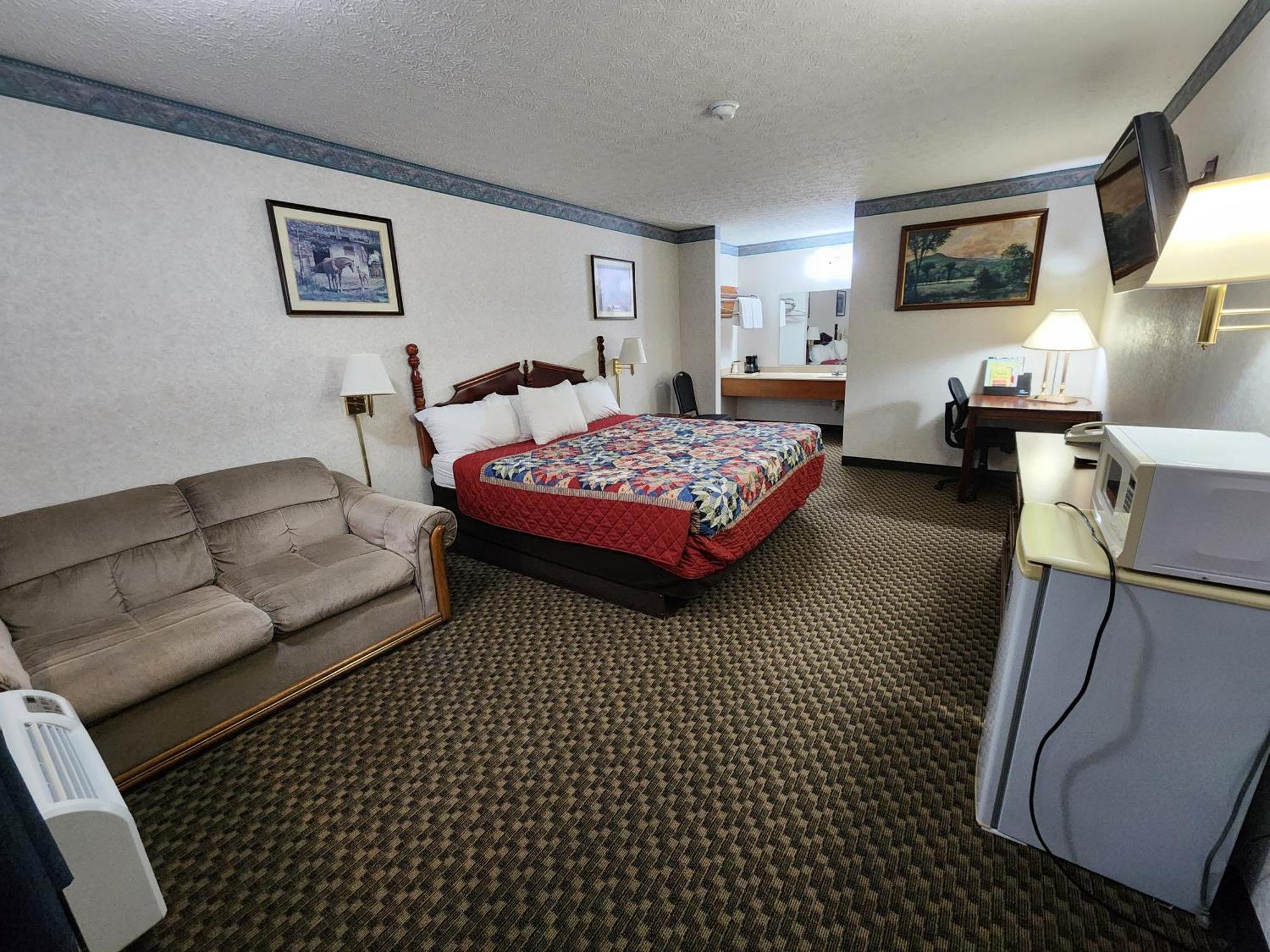 Americas Inn Бардстаун Екстериор снимка